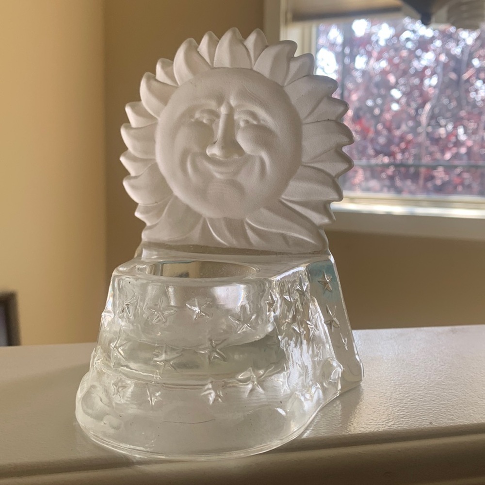 Glass candle holder
